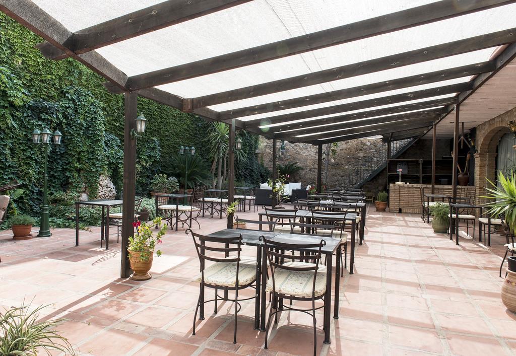 Hotel Can Ceret Сант-Педро-Пескадор Экстерьер фото